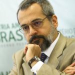Ministério da Educação anuncia desbloqueio de R$ 2 bilhões Ministério da Educação anuncia desbloqueio de R$ 2 bilhões