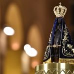 Fiéis sergipanos celebram Dia de Nossa Senhora Aparecida Fiéis sergipanos celebram Dia de Nossa Senhora Aparecida