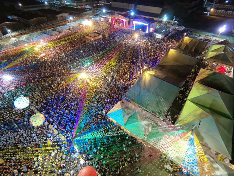 Alegria e muita animação marcam última noite da 25ª edição do Forró Siri