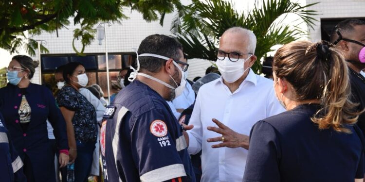Prefeitura transfere pacientes do Nestor Piva e busca nova unidade para atendimento