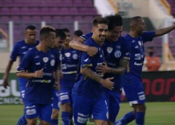 Confiança vence o Cruzeiro na abertura da Série B do Brasileirão