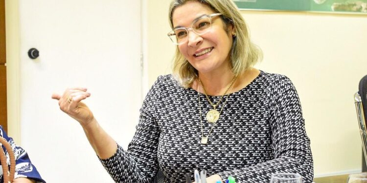 Janier Mota defende ampliação de serviço de reabilitação pós-Covid