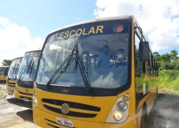 Prefeitura de Estância prepara frota de veículos para o retorno das aulas presenciais