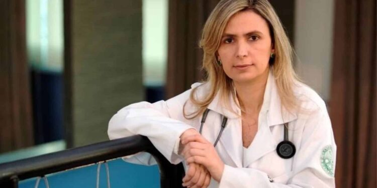 ‘Prioridade deveria ser idade, não comorbidade’, diz médica sobre vacinação