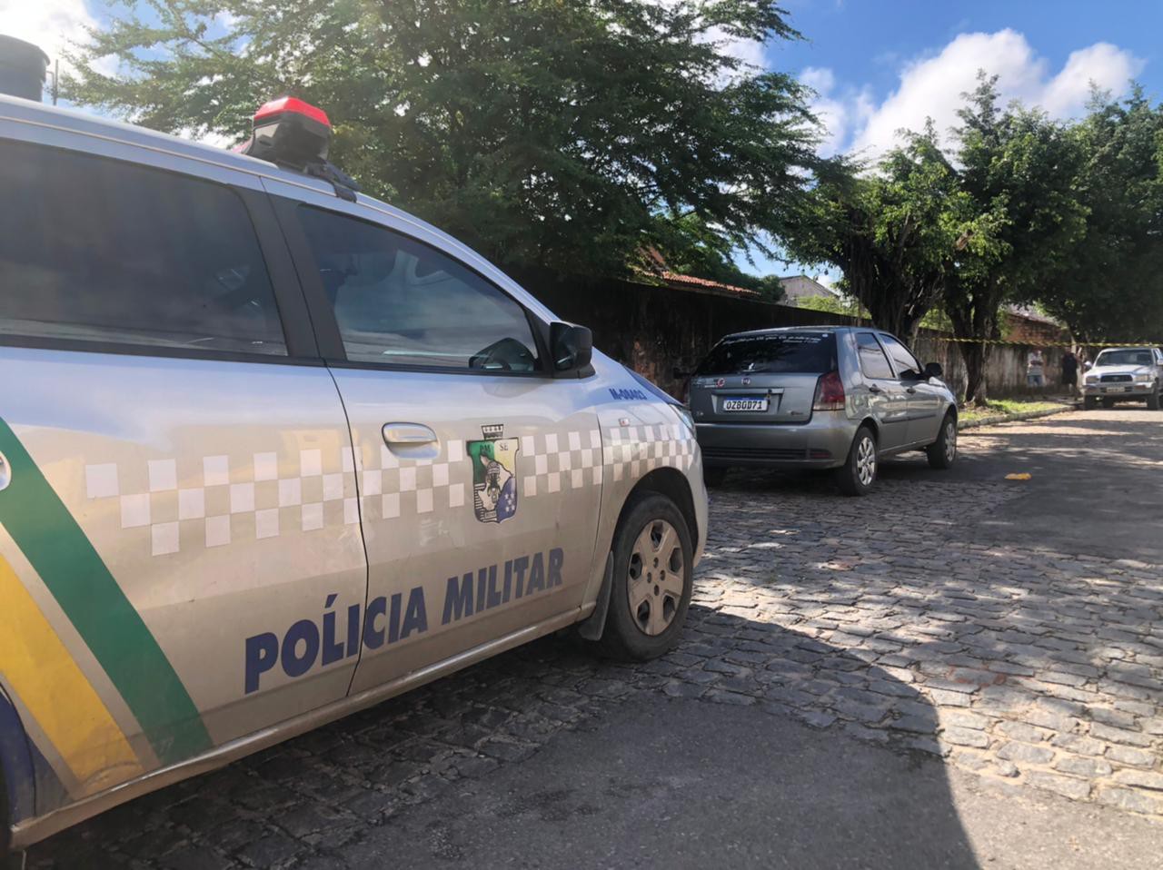 Motorista de aplicativo é encontrado morto em porta-malas, no bairro Santo Dumont