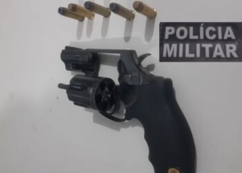 Polícia Militar apreende arma de fogo na Praia do Viral