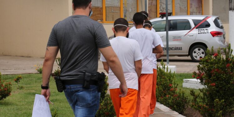 Sistema prisional volta a permitir duas visitas por interno a partir de segunda-feira, 31