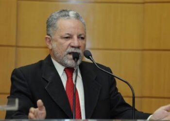 Gualberto exalta obra de reforma e ampliação de escola pública em São Cristóvão