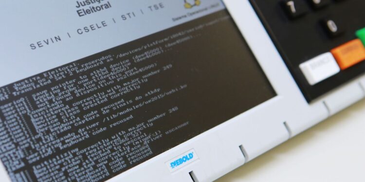 Barroso se reúne com deputados da comissão do voto impresso