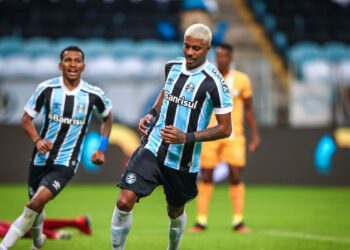 Copa do Brasil: Grêmio derrota Brasiliense por 2 a 0