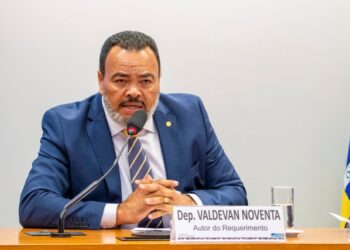 Deputado Federal Valdevan Noventa se pronuncia sobre afirmações relacionadas ao seu nome em Portal de Noticias