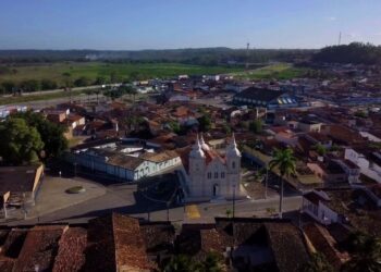 Itaporanga firma acordo para implementar política pública de aprendizagem