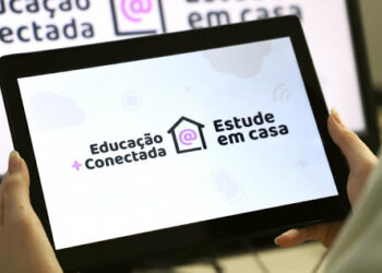 Educação Mais Conectada: governo publica decreto com orientações para professores
