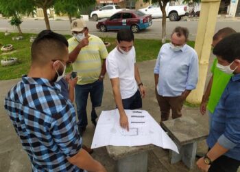 Prefeito anuncia construção da quadra Poliesportiva na Avenida Arthur Melo em Propriá