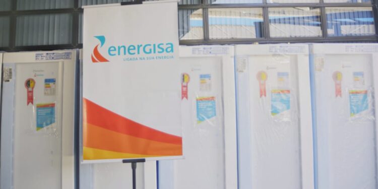 Prefeitura de Socorro recebe doação de 11 novas geladeiras que serão destinadas às unidades básicas de saúde