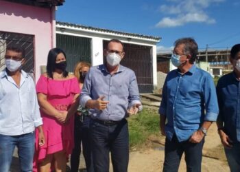 Zezinho Sobral trabalha para levar ações de infraestrutura às ruas de Laranjeiras