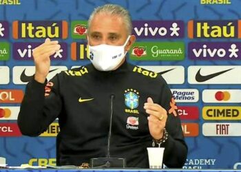 Tite afirma que grupo pediu que Brasil não sediasse Copa América: ‘Ficamos à mercê’