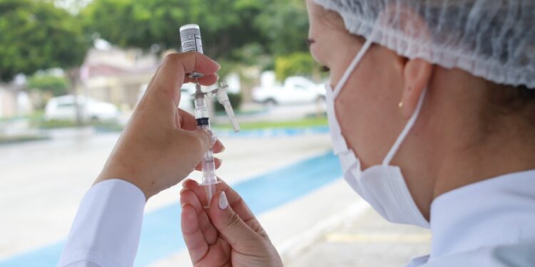 Prefeitura de Lagarto amplia vacinação para pessoas a partir de 50 anos