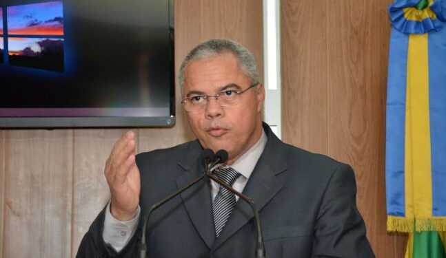 Prefeito de Socorro diz sofrer chantagem e tentativa de extorsão