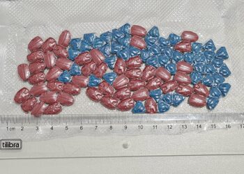 Polícia Civil prende homem na posse de 100 comprimidos de ecstasy