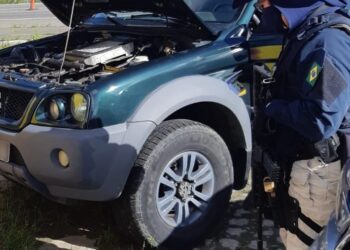Nossa Sra. do Socorro/SE: PRF flagra na BR-235 veículo adulterado