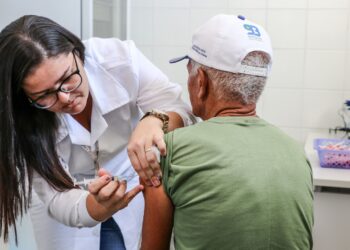 Mais de meio milhão de sergipanos receberam a primeira dose de vacina contra a Covid-19