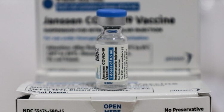 Municípios recebem vacinas para avançar na imunização contra a Covid-19