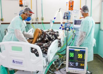 Covid-19: Atuação de profissionais de Fisioterapia ganha cada vez mais destaque nas UTIs
