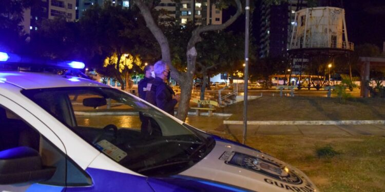 Guarda Municipal atua estrategicamente para garantir o cumprimento do toque de recolher
