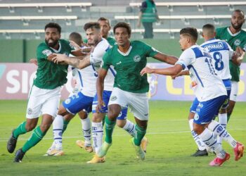 Série B: Goiás derrota Confiança por 2 a 0