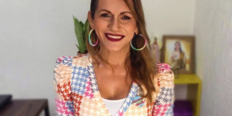 Linda Brasil aborda questões sociais e protocola PL pelo Dia Municipal do Orgulho LGBTQIA+