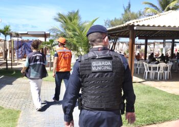 Prefeitura de Aracaju continua fiscalizando cumprimento das medidas de biossegurança neste sábado, 12