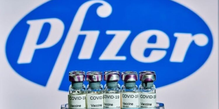 Anvisa autoriza estudo sobre dose de reforço da vacina da Pfizer contra covid-19