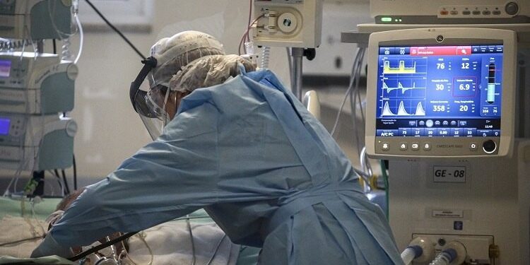 Sergipe apresenta redução de óbitos, casos e internações
