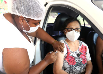 Prefeitura encerra o mês com mais de 265 mil aracajuanos vacinados contra covid-19