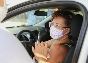 Aracaju vacinou mais de nove mil aracajuanos nesta sexta-feira, 18