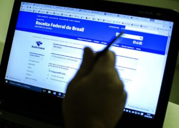 Receita libera consulta a terceiro lote de restituição do IR