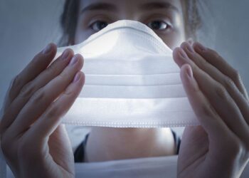 Fiocruz: país tem redução de mortes por covid-19 pela 1ª vez no ano