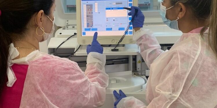 Lacen alerta para importância de testes no diagnóstico das Hepatites Virais