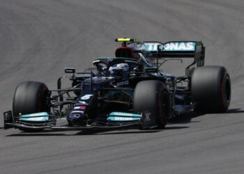 Fórmula 1: título se tornou improvável para Mercedes, diz Wolff