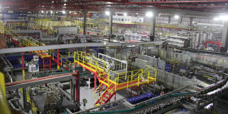 Sedetec e Codise visitam a Fábrica da Ambev em Estância