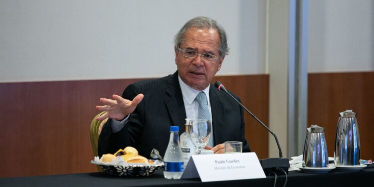 Ministro da Economia volta a defender reforma tributária ampla