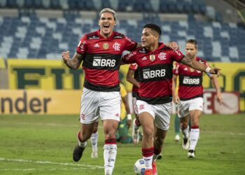 Pedro e Thiago Maia garantem vitória do Flamengo sobre Cuiabá