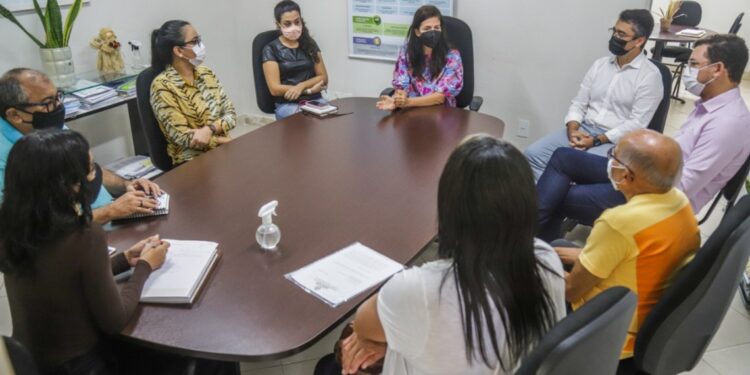 Sergipe garante atendimento para pessoas em vulnerabilidade que vivem com HIV/Aids
