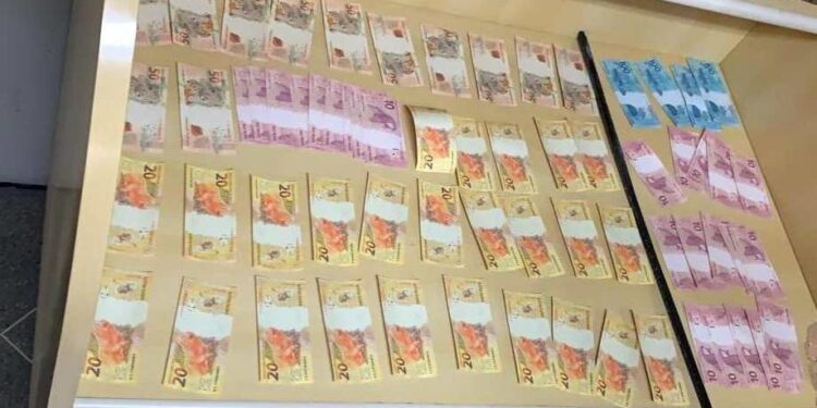 Polícia Federal prende homem tentando enviar 30 envelopes com cédulas falsas pelos Correios