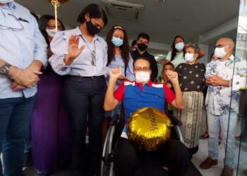 Prefeito de Rosário do Catete recebe alta hospitalar