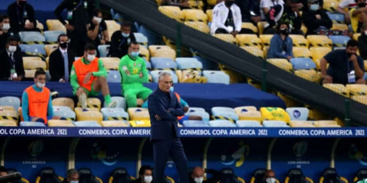 Tite reconhece superioridade argentina na final: ‘Tem mérito do outro lado’