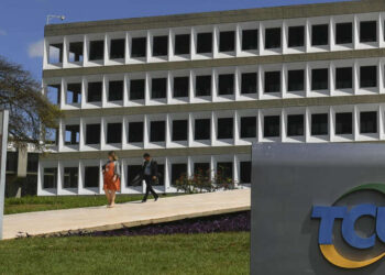 TCU vê ‘hesitação’ do governo na pandemia e sugere ação do Congresso