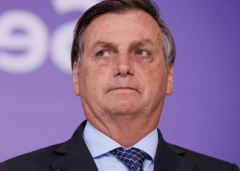 PGR pede abertura de inquérito contra Bolsonaro por prevaricação no caso Covaxin