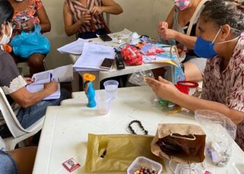 Prefeitura de Estância auxilia artífices na obtenção da Carteira Nacional do Artesão